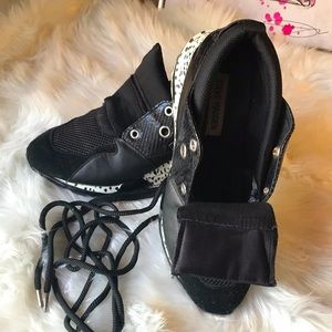 Black Steve Madden